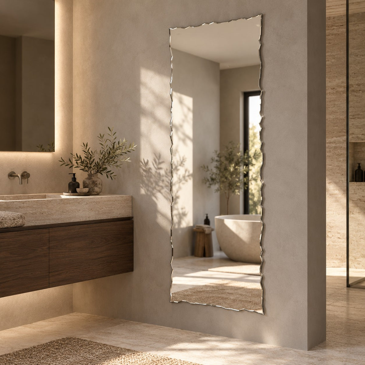 Spiegel Monolith 60 × 160 cm im Badezimmer über dem Waschtisch