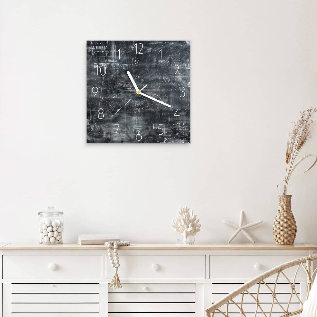 Wanduhr Kratzspuren in Schwarz aus Glas – Quadratisch 30 × 30 cm – Kratzspuren in Schwarz und Grau