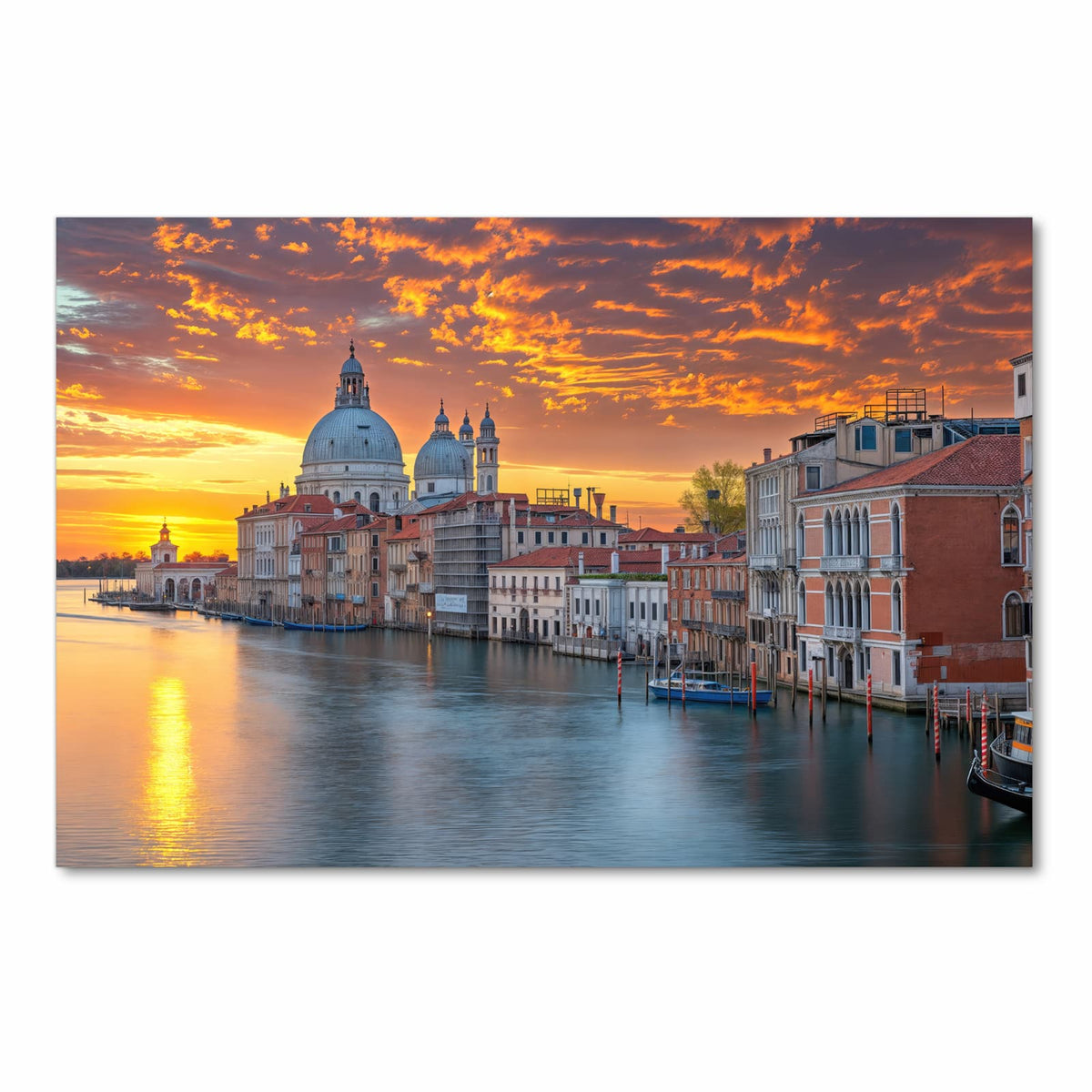 Abwaschbarer Küchenläufer mit Motiv Venedig bei Sonnenuntergang in Frontansicht für Ordnung