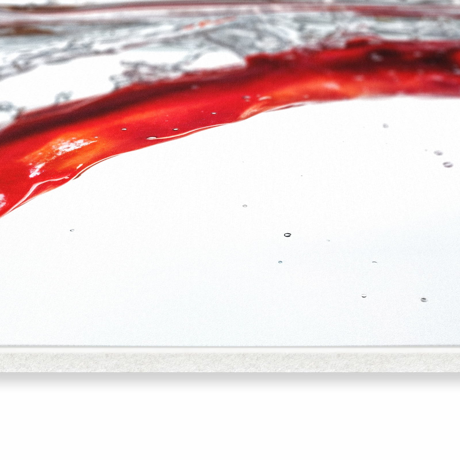 UV-beständiger dünner Teppich mit Motiv Chiliim Wasser in seitlicher Ansicht