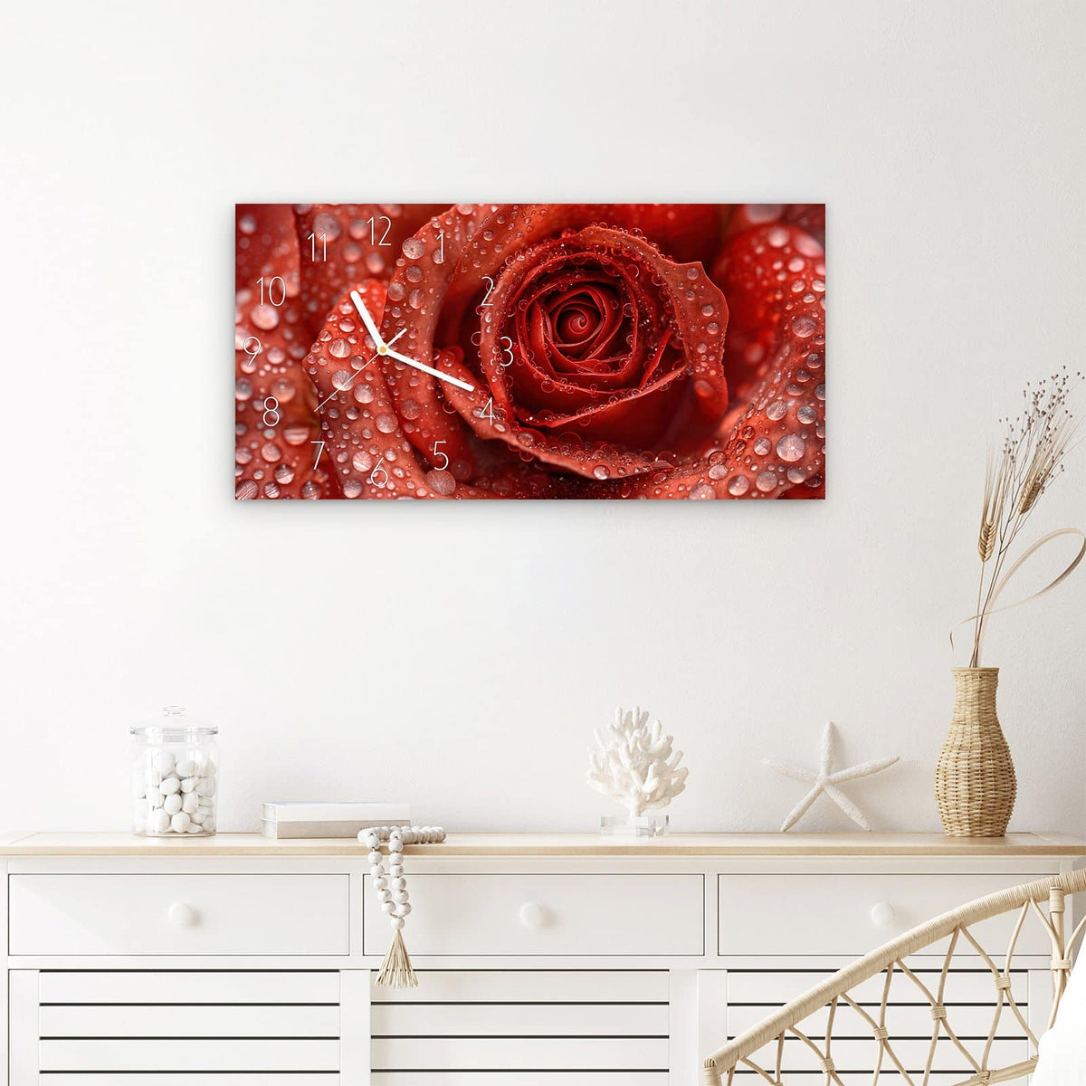 Wanduhr Wassertropfen Rose aus Glas – Querformat 60 × 30 cm – Rote Rose voller Wassertropfen