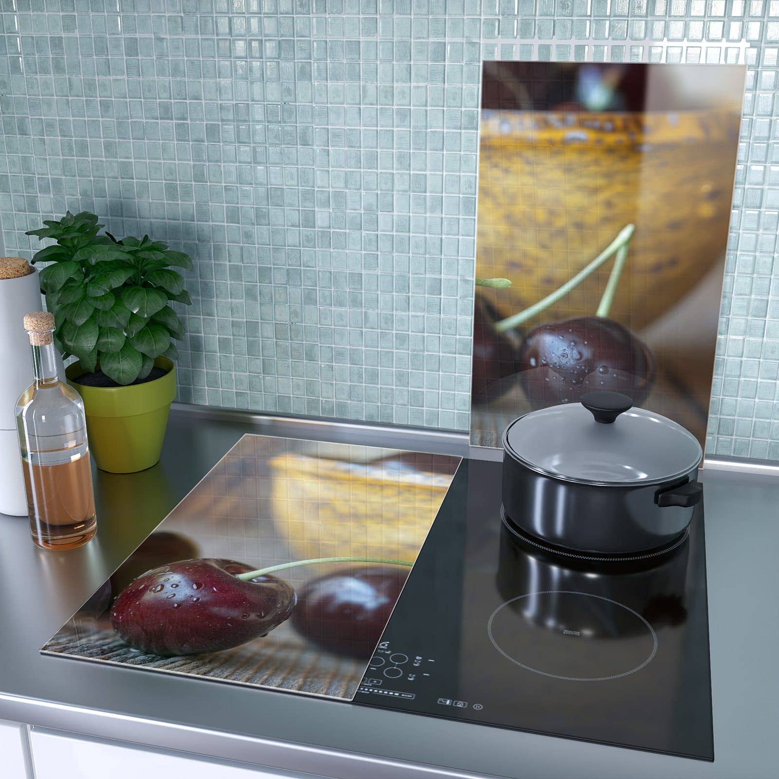 2-teilige Herdabdeckplatte aus Glas mit Frische Kirschen-Motiv als Spritzschutz hinter dem Kochfeld