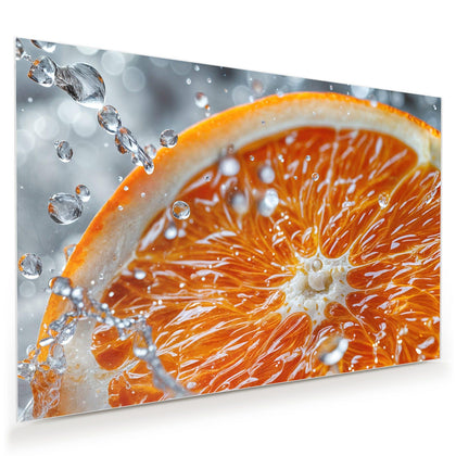 Wandbild mit dem Motiv Orangenscheibe im Wasser