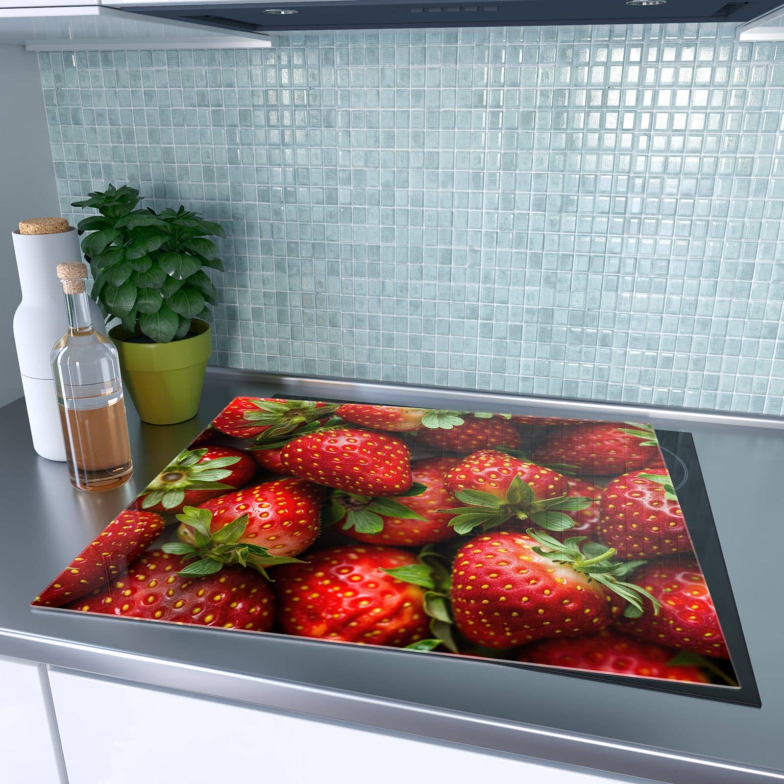 1-teilige Deckplatte aus Glas mit Frische Erdbeeren-Motiv auf dem Ceranfeld