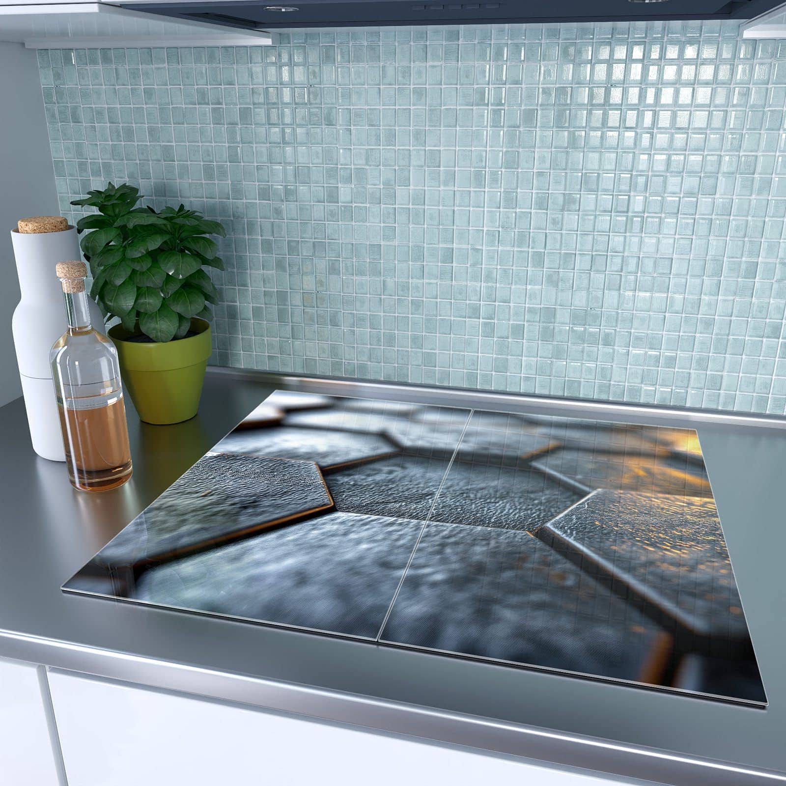 2-teilige Herdabdeckplatte mit Hexagon Fliesenstruktur-Motiv auf dem Ceranfeld
