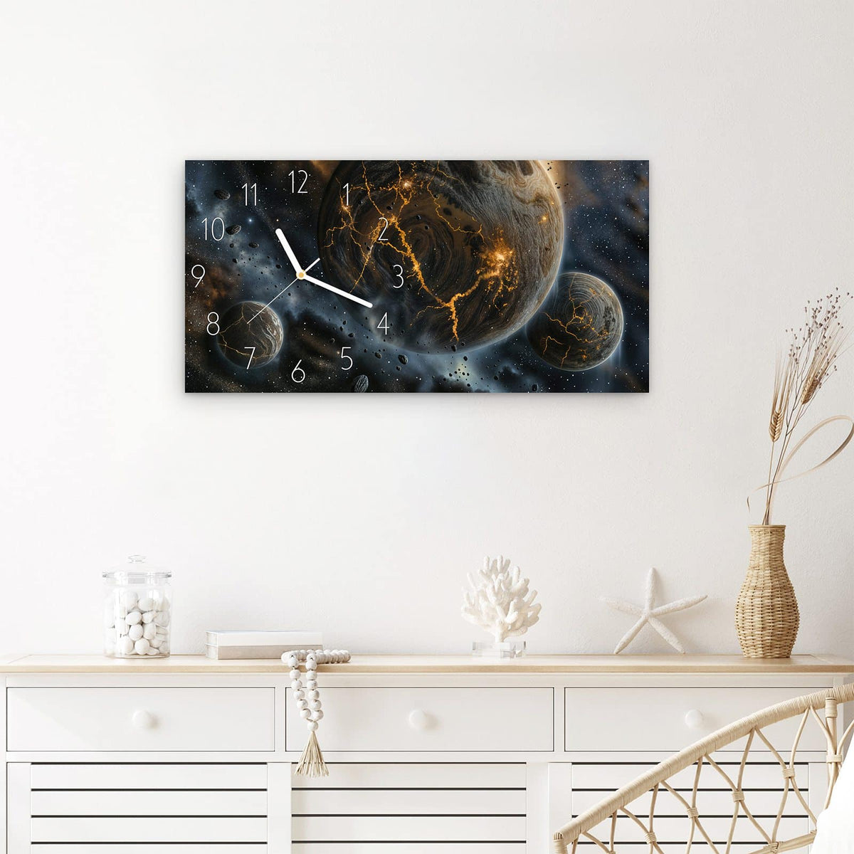 Wanduhr Drei Welten aus Glas – Querformat 60 × 30 cm – Drei Planeten im Sternenmeer