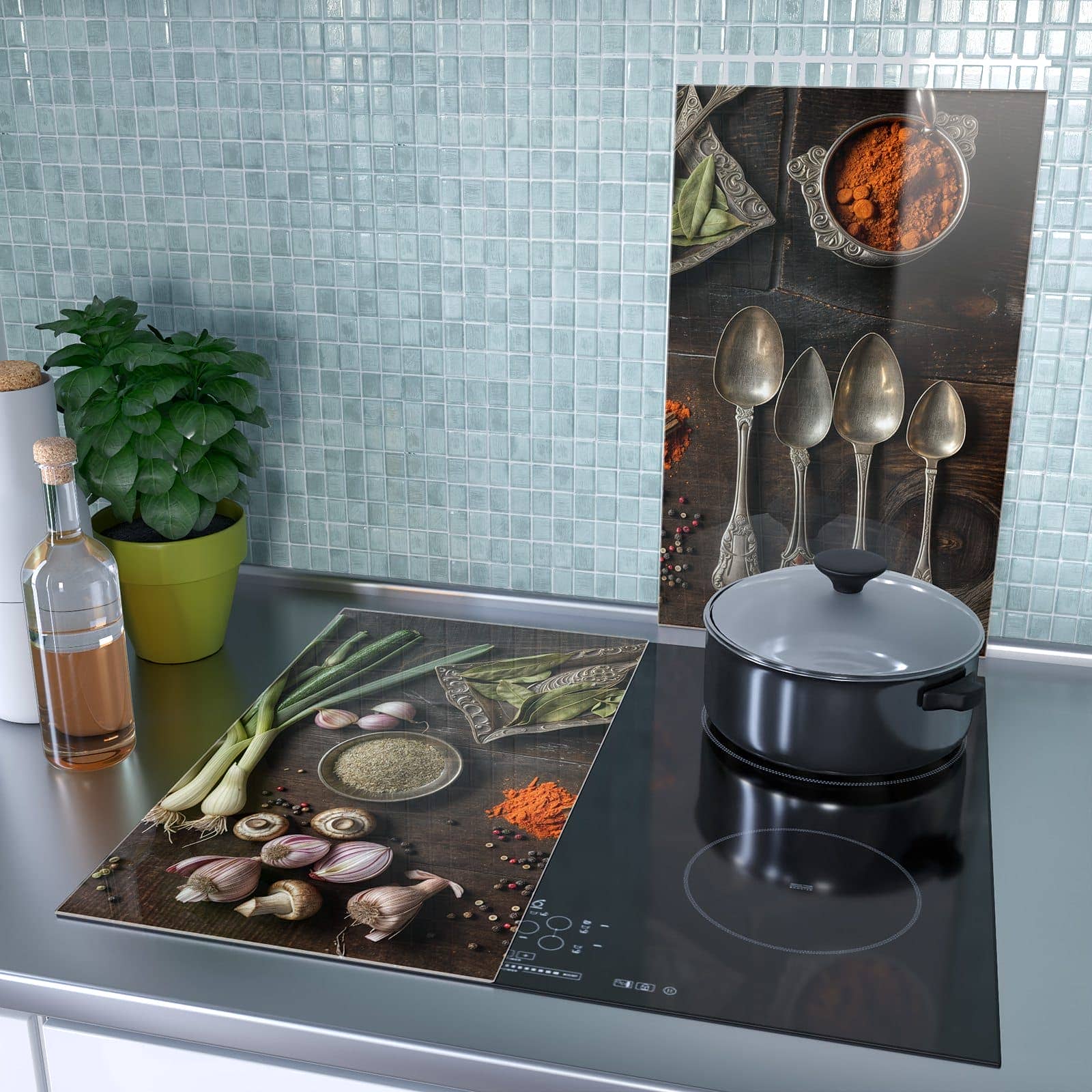 2-teilige Abdeckplatten für den Herd mit Kochen Leidenschaft-Motiv als Spritzschutz hinter dem Kochfeld