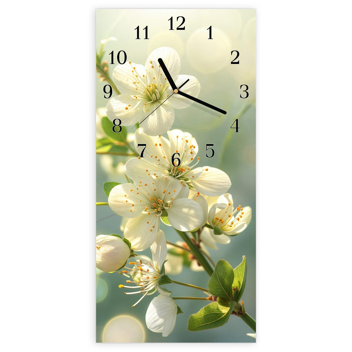Wanduhr aus Glas, Ziffernblatt Klassisch: Weiße Blüten mit gelben Staubgefäßen vor mintgrünem Bokeh #ziffernblatt_Klassisch