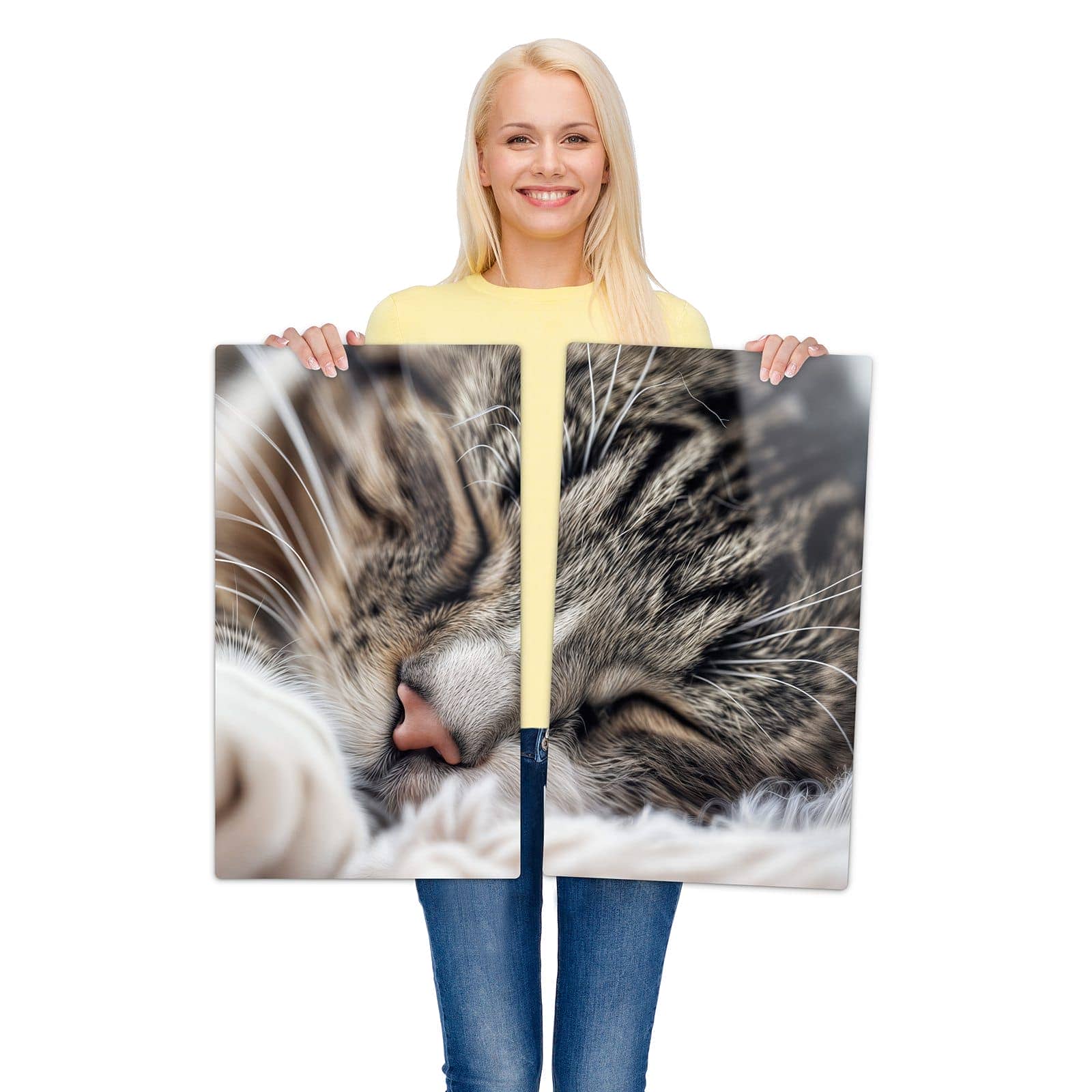 2-teilige Herdabdeckplatte für Ceranfeld mit Schlafende Katze-Motiv wird zur Größendarstellung gehalten