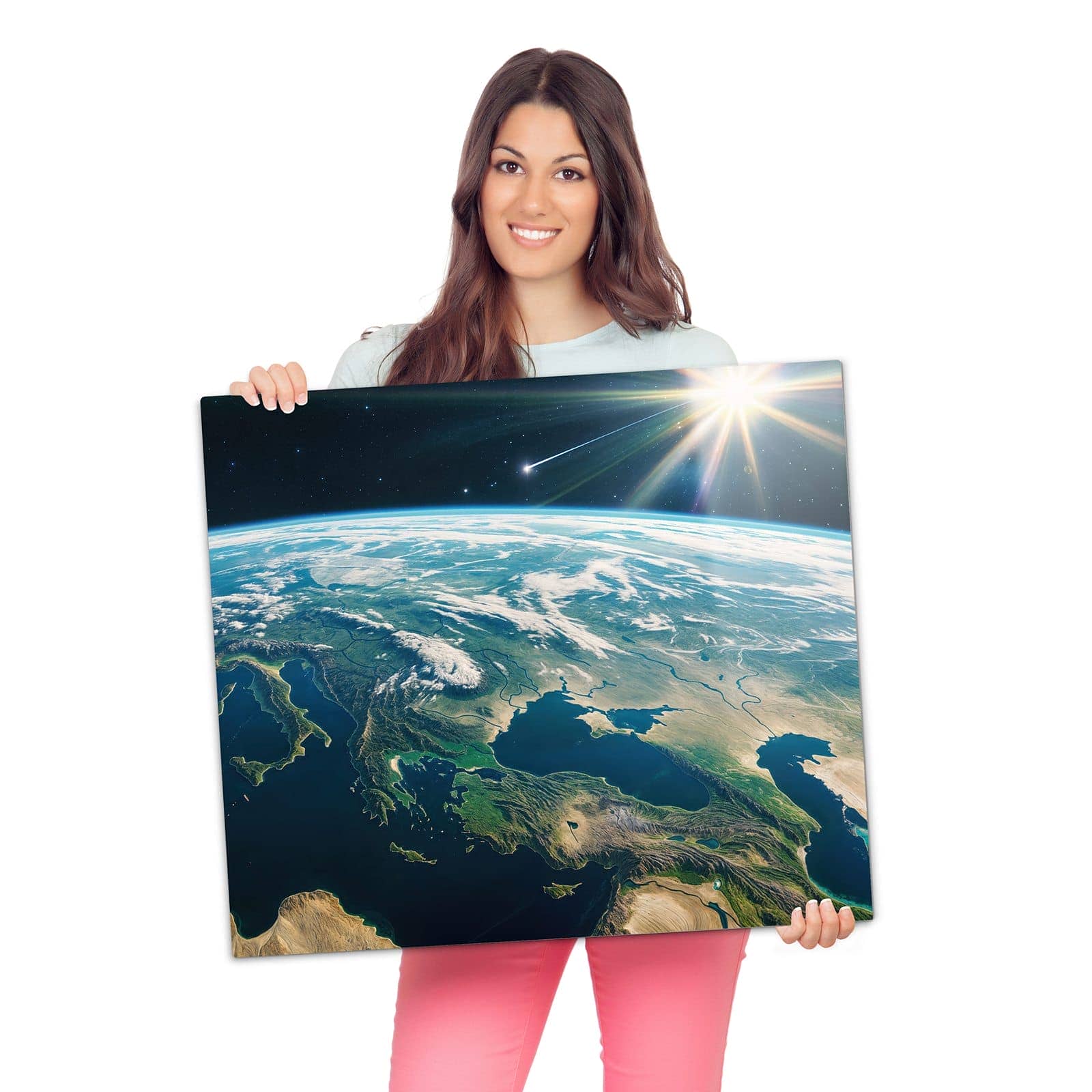 Abdeckplatte für Ceranfeld mit Blick Auf Die Erde-Motiv wird zur Größendarstellung gehalten