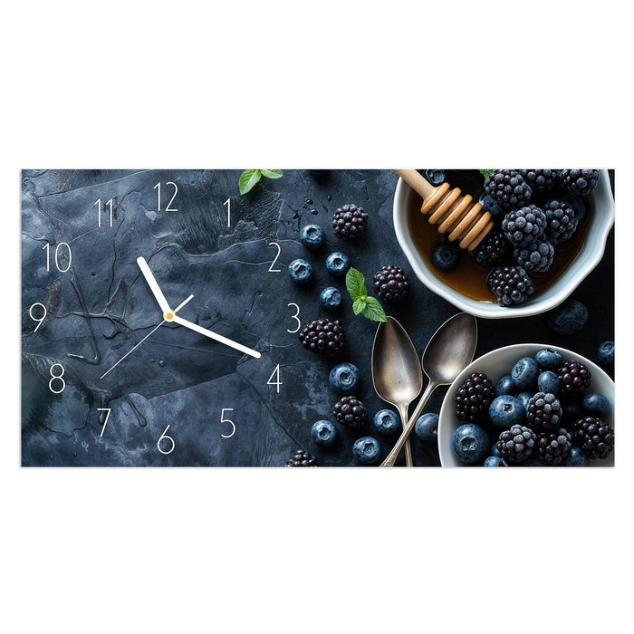 Wanduhr Blaubeeren Stillleben aus Glas – Querformat 60 × 30 cm mit Ziffernblatt Elegant