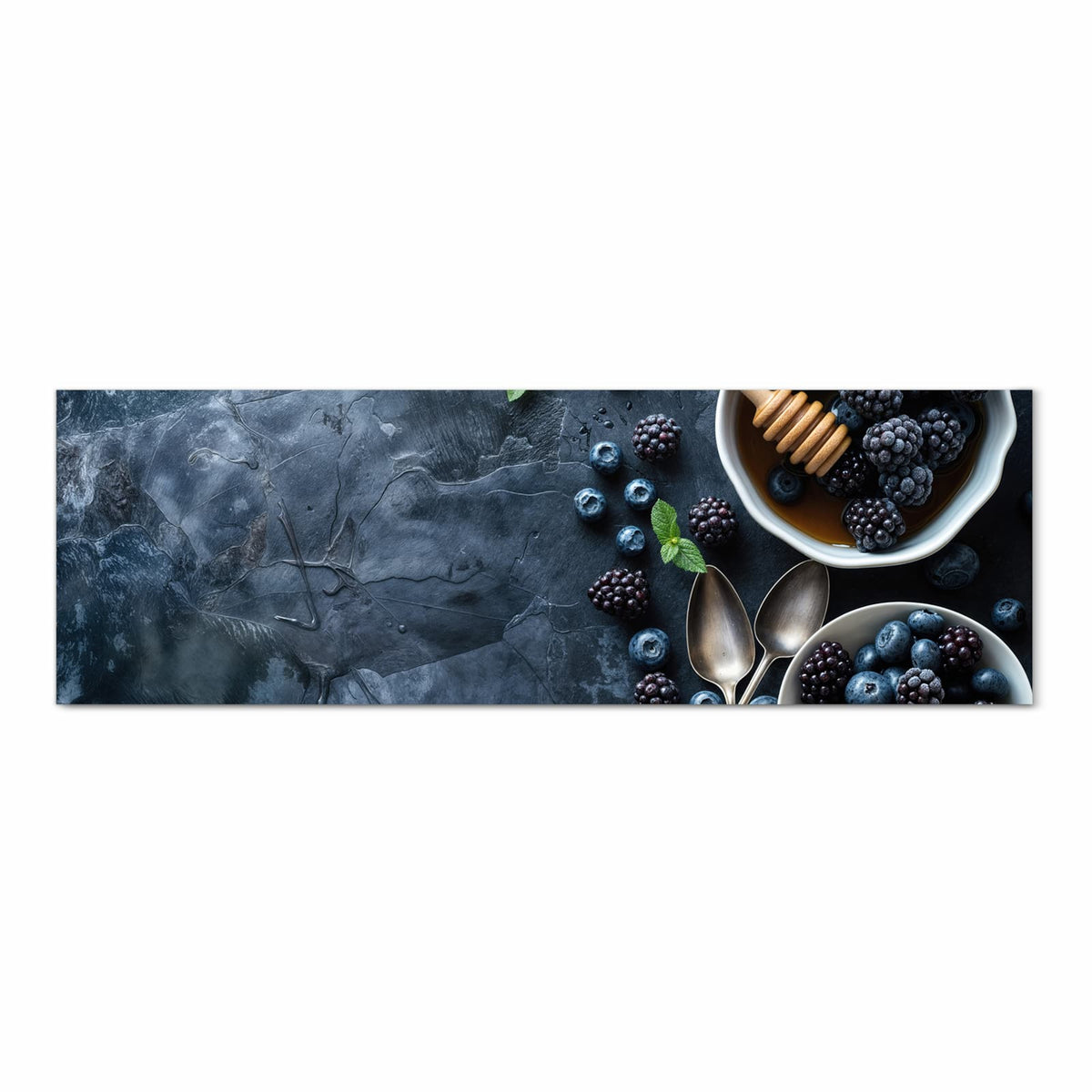 Pflegeleichter Küchenläufer mit Motiv Blaubeeren Stillleben in Frontansicht