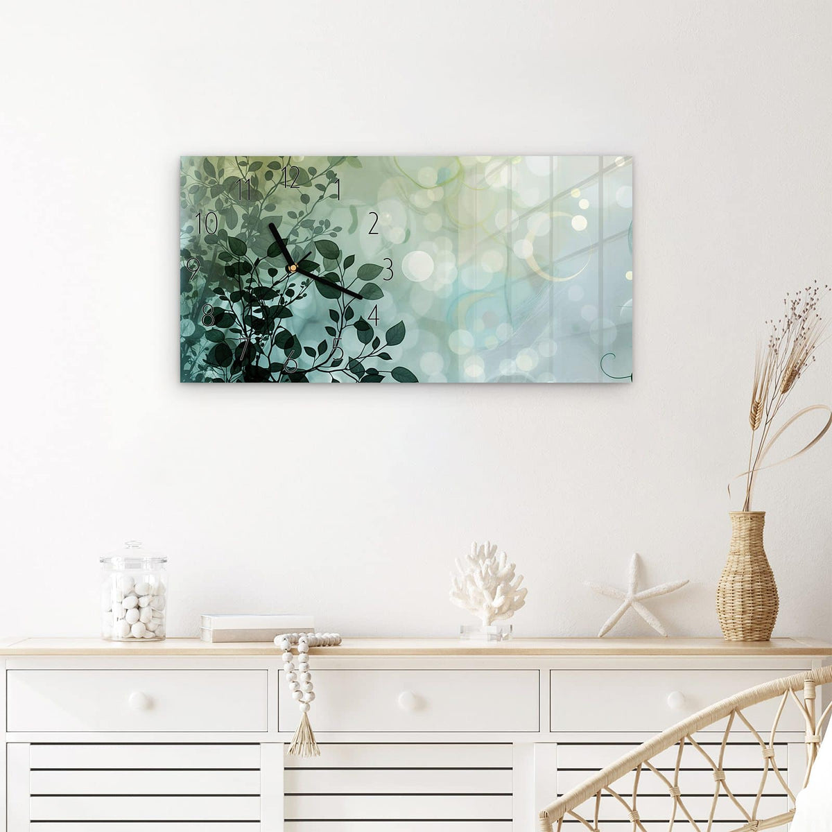 Wanduhr Blättertraum aus Glas – Querformat 60 × 30 cm – Rankende Blattsilhouetten im Farbverlauf