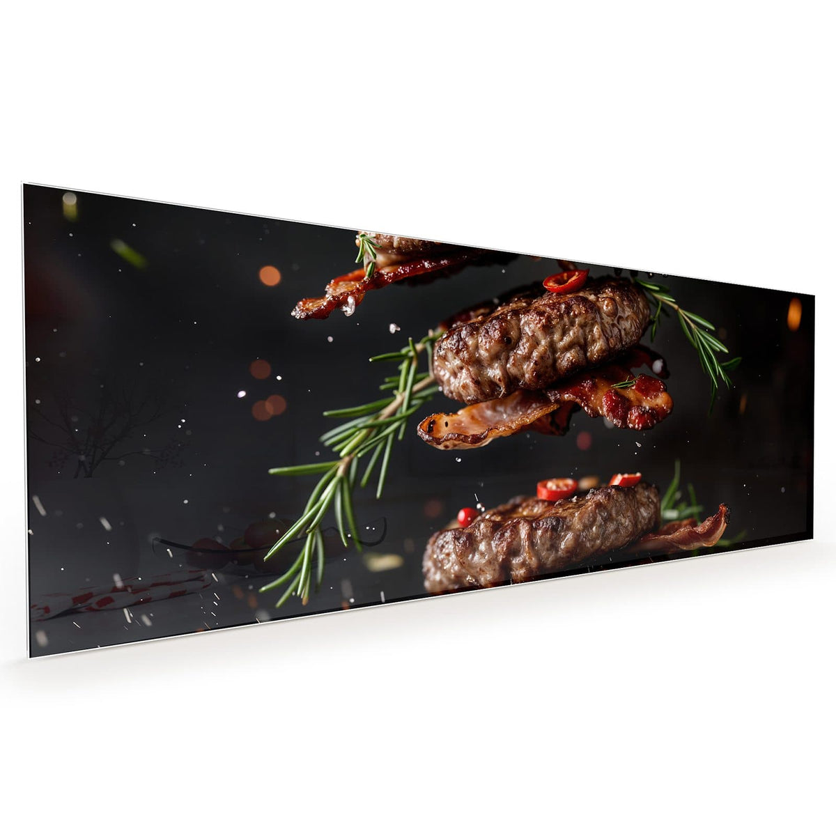 Küchenrückwand aus Glas im Hochformat mit Motiv Burger Patties: Vier schwebende Fleisch-Patties mit Speckstreifen, Rosmarin und Chili vor schwarzem Grund