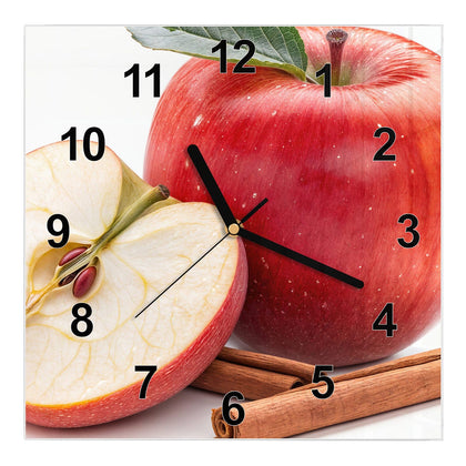 Wanduhr Quadratisch mit dem Motiv Apfelhälfte mit Zimt