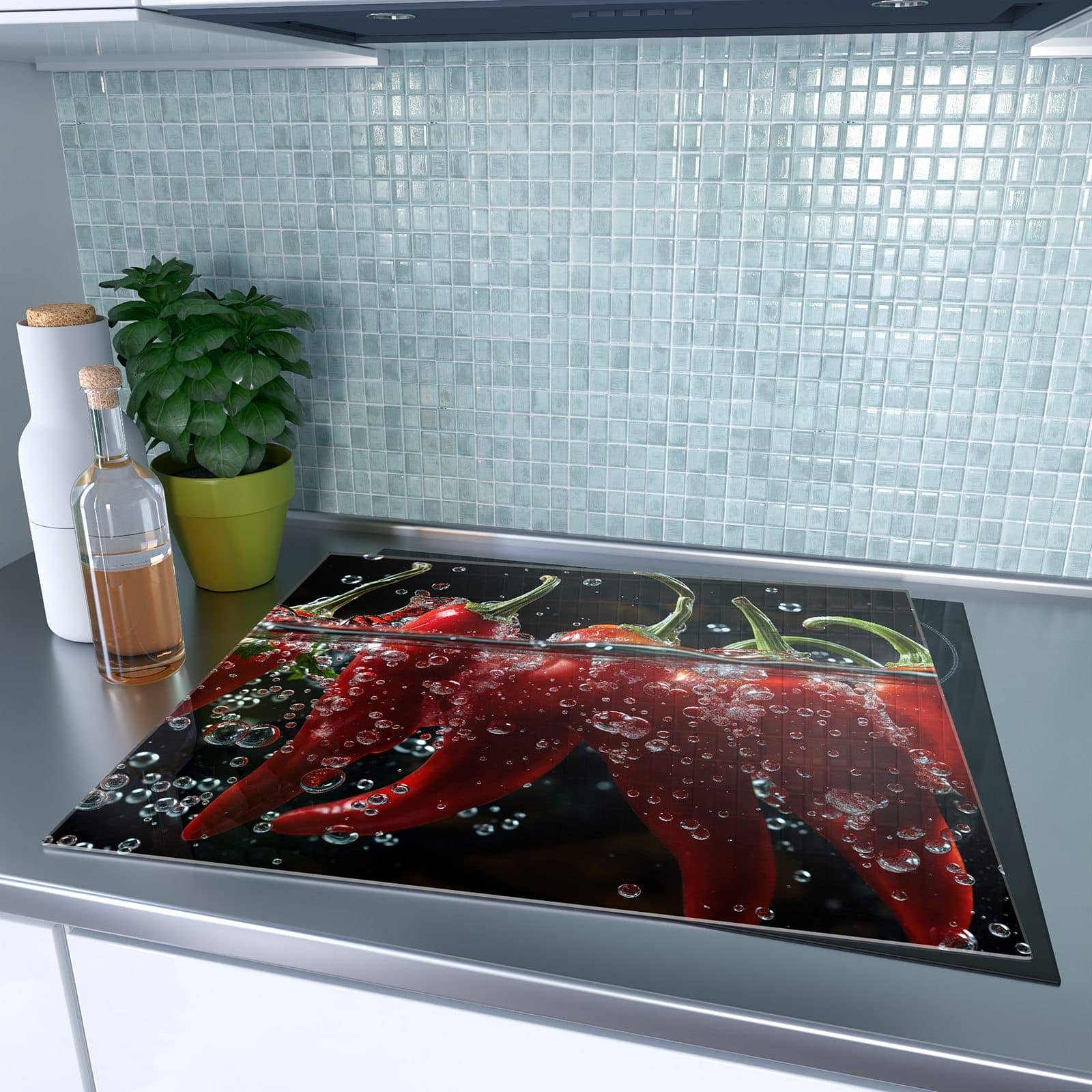 1-teilige Abdeckplatte für Induktionsherd mit Paprika im Wasser-Motiv auf dem Ceranfeld