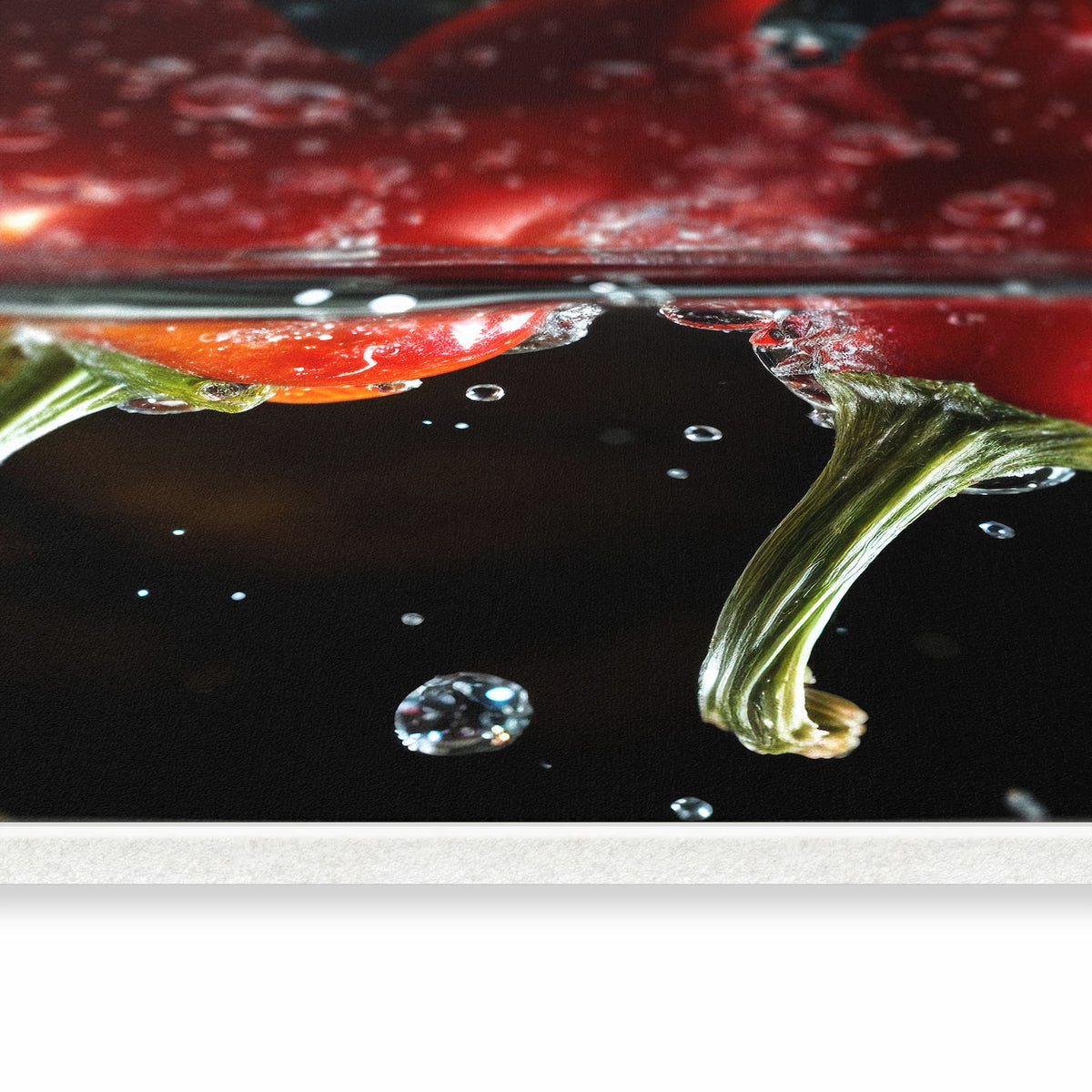Küchenläufer mit Motiv Paprika im Wasser in seitlicher Ansicht für Ordnung & Übersicht