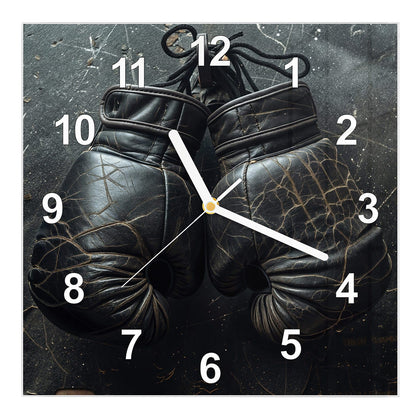 Wanduhr Quadratisch mit dem Motiv Liegende Boxhandschuhe