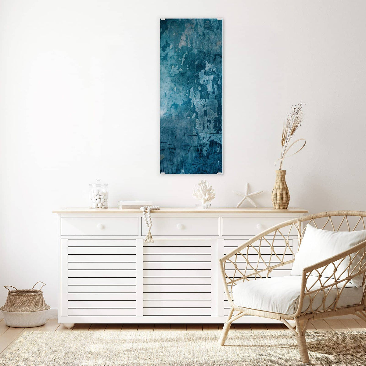 Wandbild - Abblätterndes Blau - Hochformat – Verwitterte Oberfläche in tiefem Blau