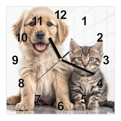 Wanduhr Quadratisch mit dem Motiv Retriever und Kätzchen