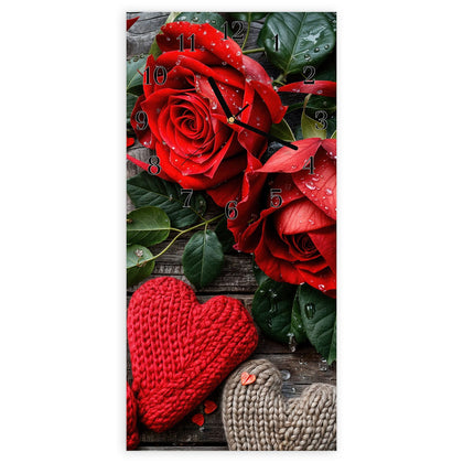 Wanduhr mit dem Motiv Rosen mit Strickherzen