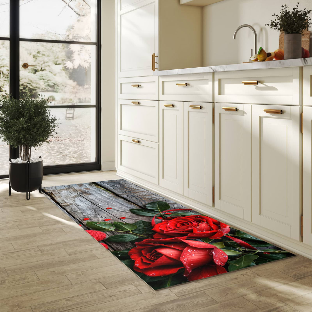 Abriebfester Küchenläufer mit Motiv Rote Rosen und Herzen in heller Küche