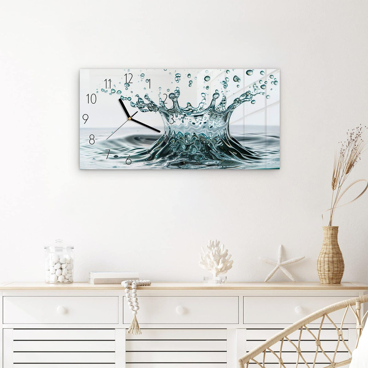 Wanduhr Wassertropfen Spritzer aus Glas – Querformat 60 × 30 cm – Kristallklarer Wasserspritzer in Aquamarin