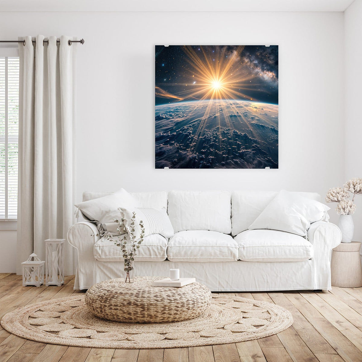 Glasbild Sonne über blauer Erde an der Wand – Strahlende Sonne als Stern über blauem Erdhorizont, Milchstraße im Hintergrund