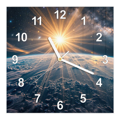 Wanduhr Quadratisch mit dem Motiv Sonne über blauer Erde