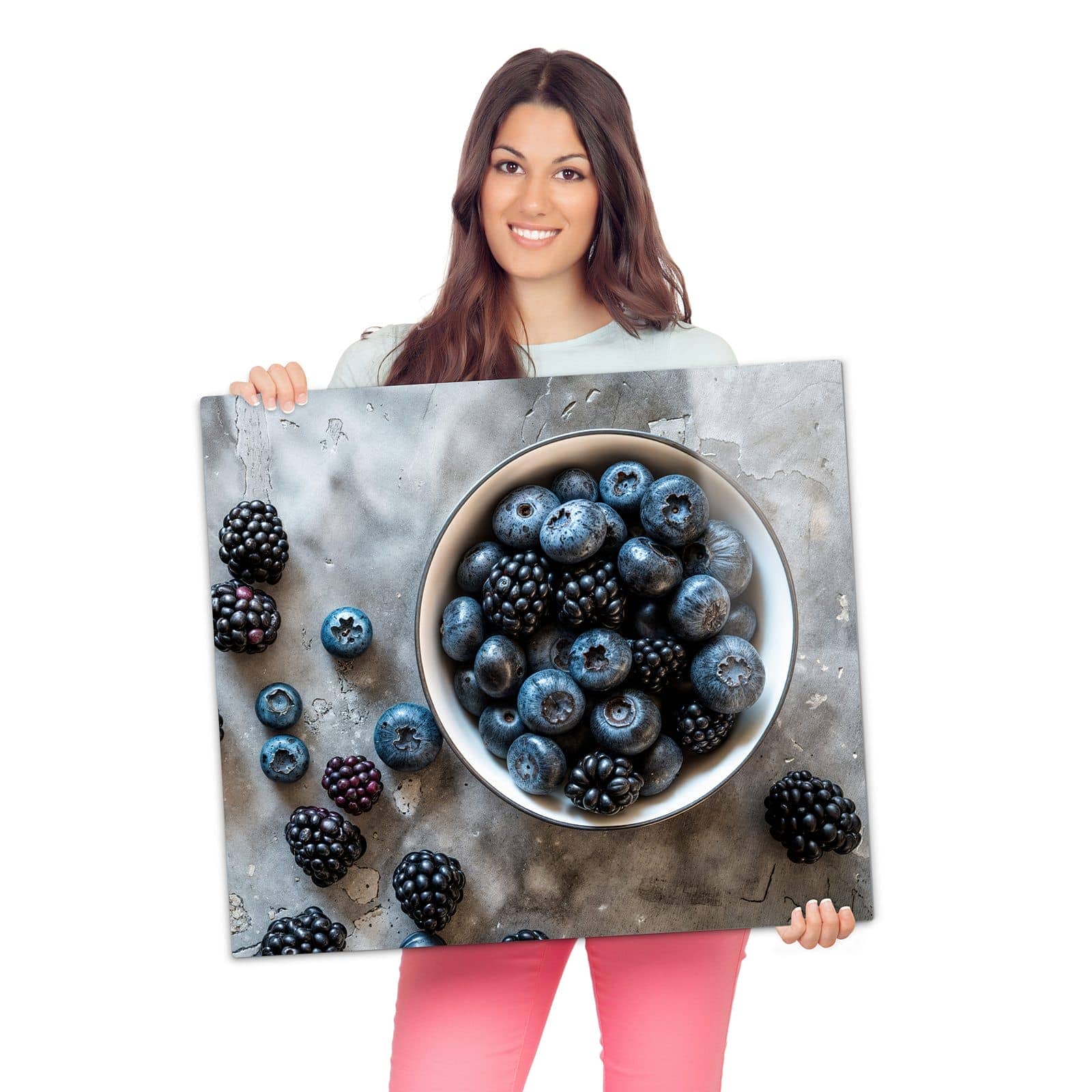 1-teilige Herdabdeckplatte mit Heidelbeeren Brombeeren-Motiv wird zur Größendarstellung gehalten