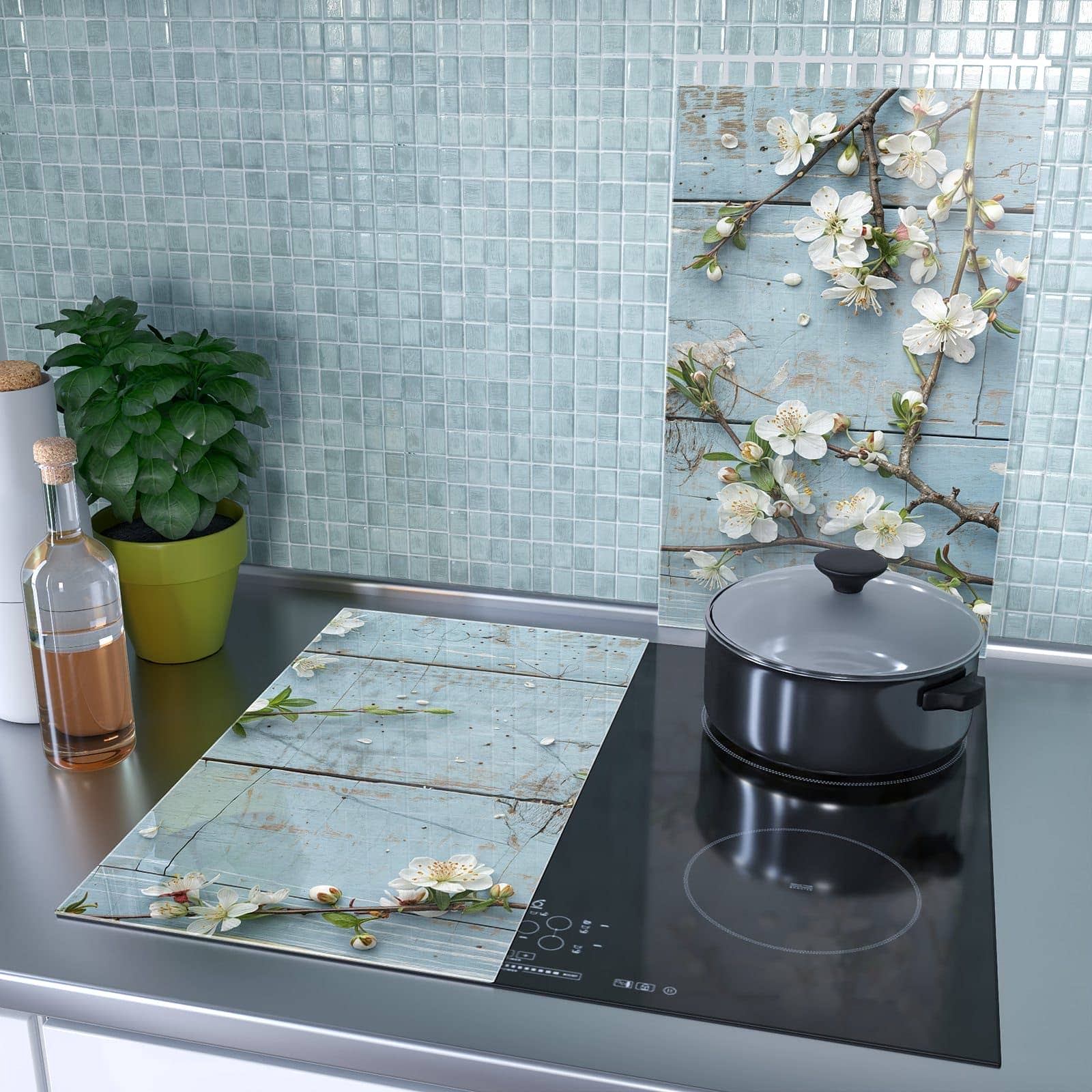 2-teilige Herdabdeckplatten mit Frühlingszweige-Motiv als Spritzschutz hinter dem Kochfeld