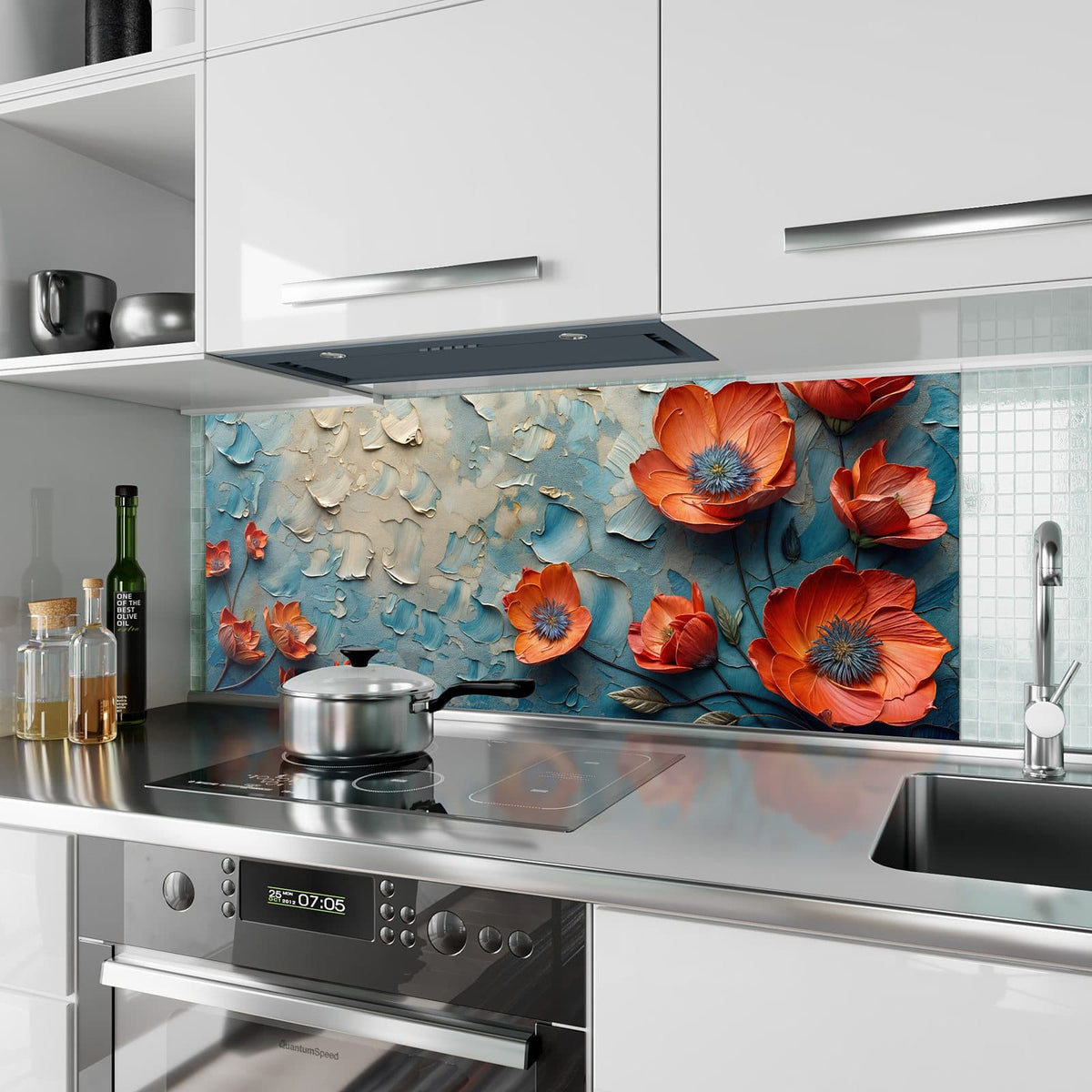 Küchenrückwand aus Glas Oranger Mohn auf Blau im Hochformat als Spritzschutz hinter dem Kochfeld, über dem Fliesenspiegel montiert