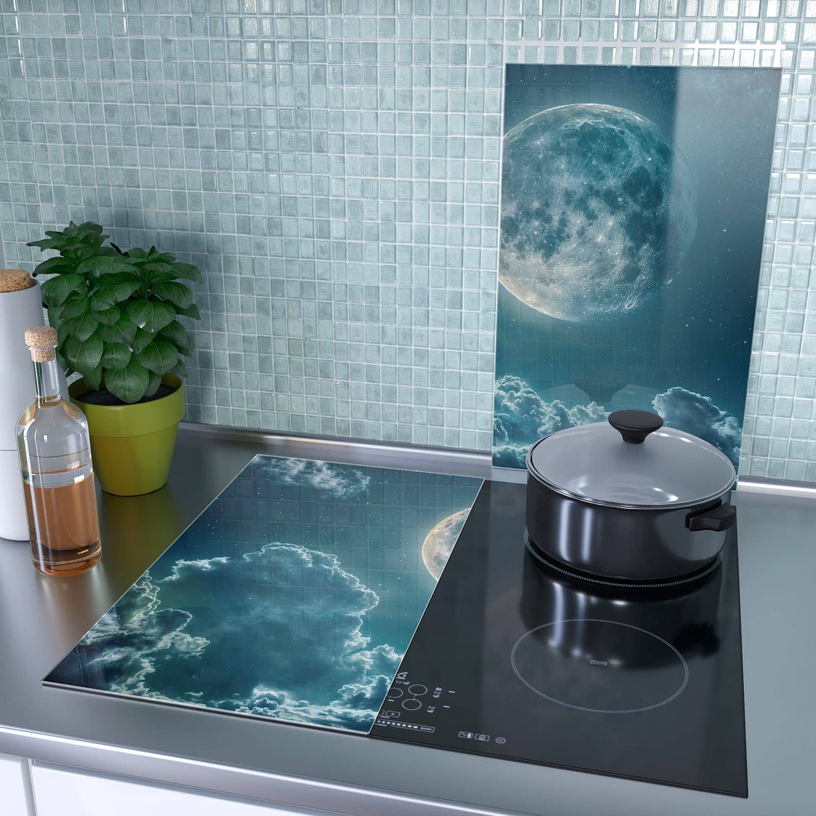 2-teilige Herdabdeckplatten für Ceranfeld mit Mond über Wolken-Motiv als Spritzschutz hinter dem Kochfeld