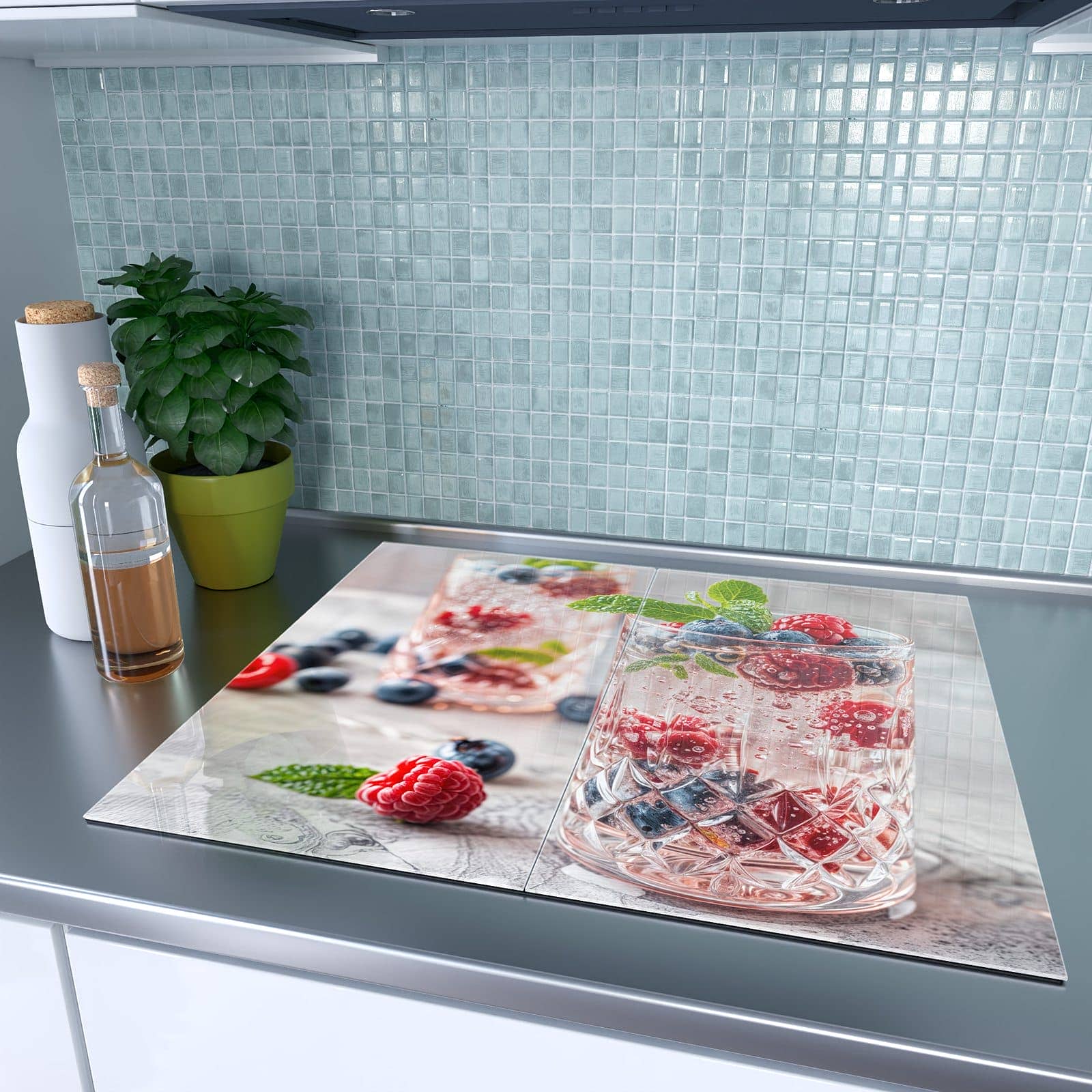 2-teilige Herdabdeckplatten aus Glas mit Cocktail Beeren-Motiv auf dem Ceranfeld
