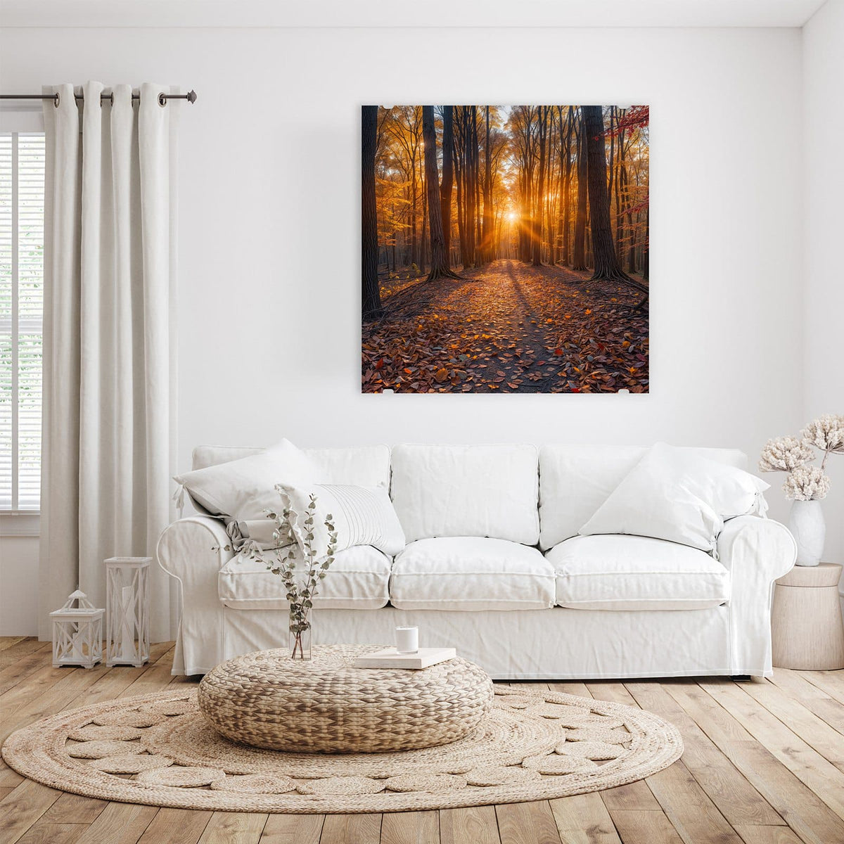 Glasbild Sonne im Herbstwald an der Wand – Herbstwaldweg voller Laub, tiefstehende Sonne mit Strahlenkranz zwischen den Stämmen