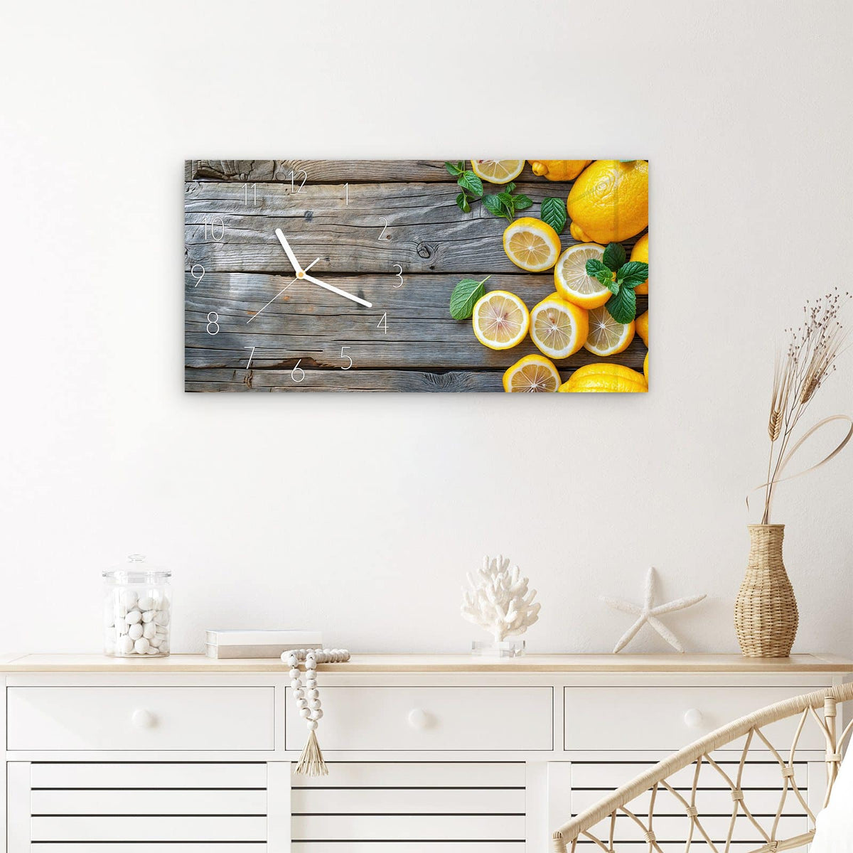 Wanduhr Lemon Fresh aus Glas – Querformat 60 × 30 cm – Zitronen und Minze auf Holzbrettern