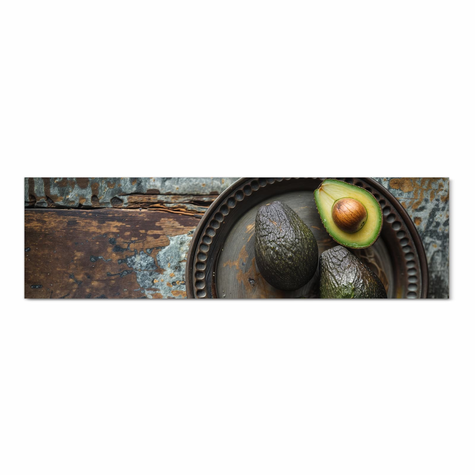 Küchenteppich mit Motiv Avocados Holzteller in Frontansicht für sicheres Aufbewahren