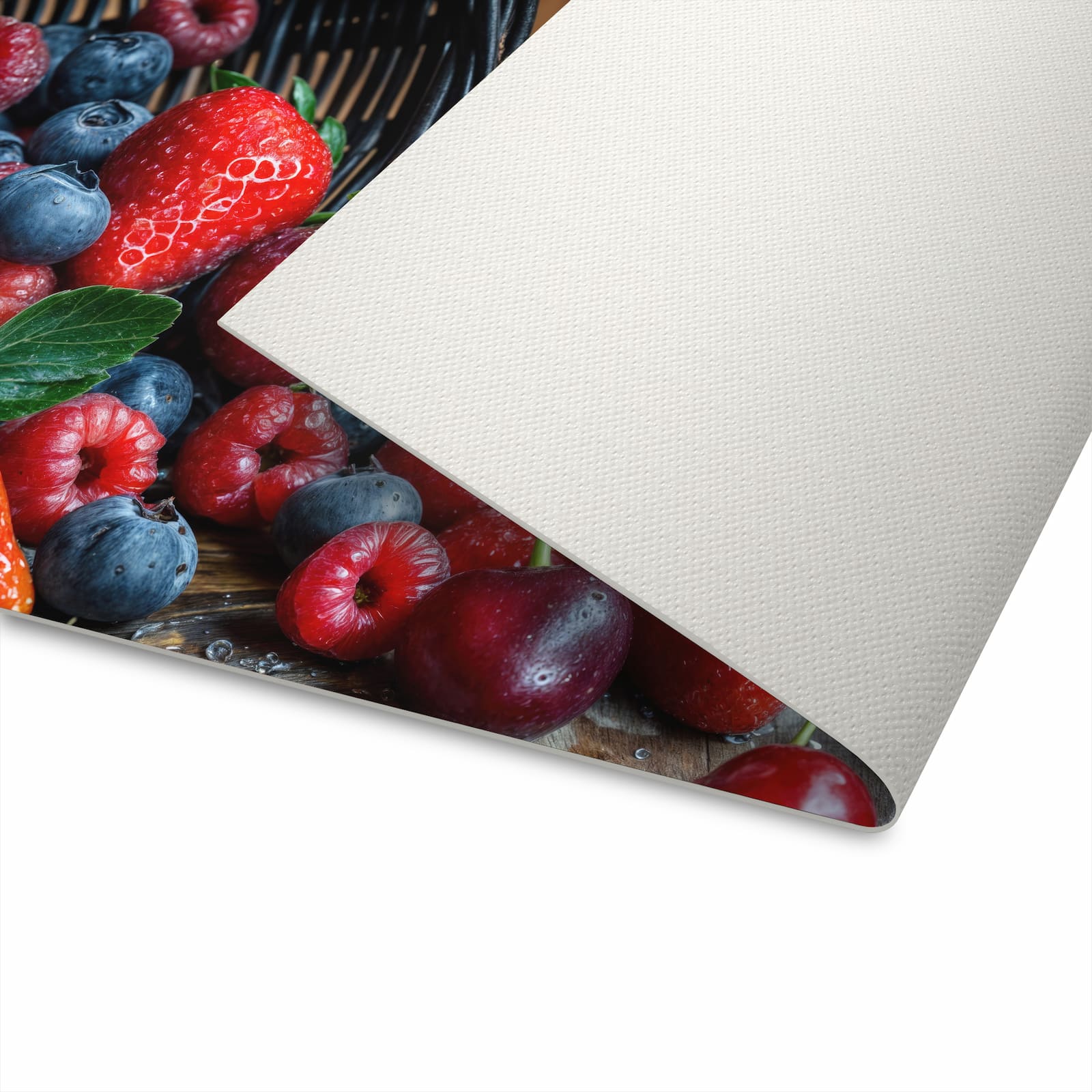 Hygienischer Läufer Küche mit Motiv Frische Beerenkorb in moderner Küche