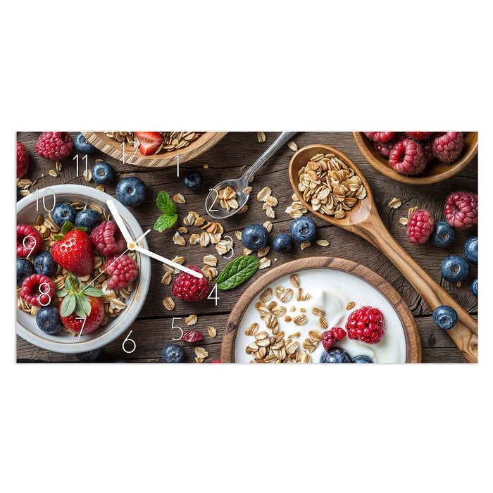 Wanduhr Beeriges Müsli aus Glas – Querformat 60 × 30 cm mit Ziffernblatt Elegant