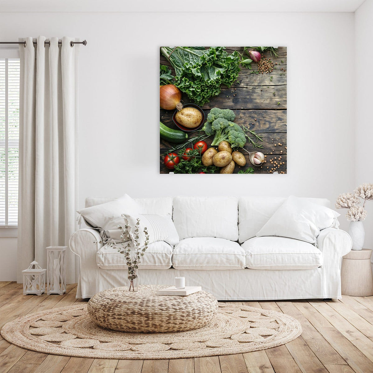 Glasbild Brokkoli und Grünkohl an der Wand – Draufsicht auf Holz: Grünkohl, Brokkoli, Kartoffeln, Zwiebel, Zucchini, Tomaten, Knoblauch und Kräuter.