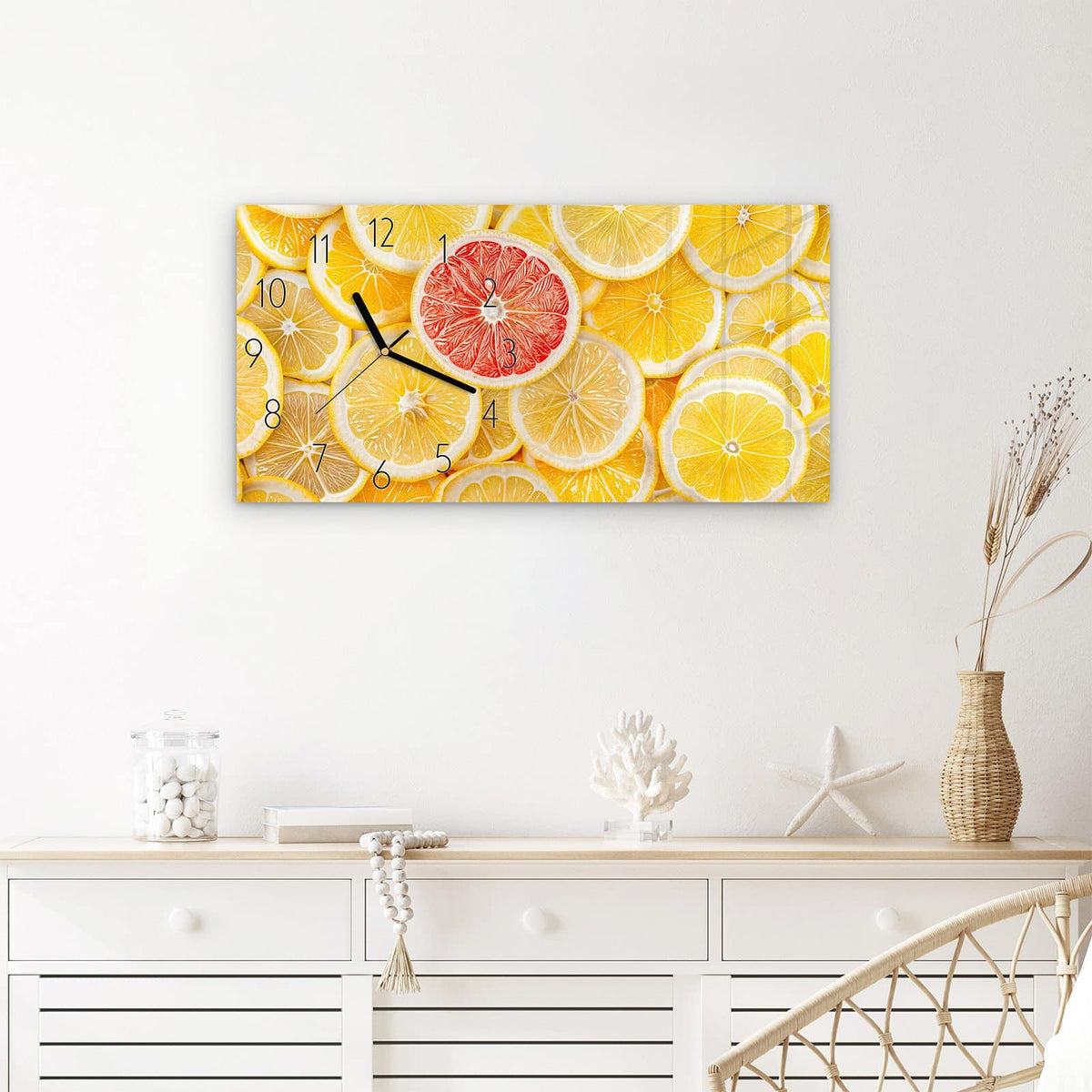 Wanduhr Zitrusfrüchte aus Glas – Querformat 60 × 30 cm – Zitronenscheiben mit rotem Farbtupfer