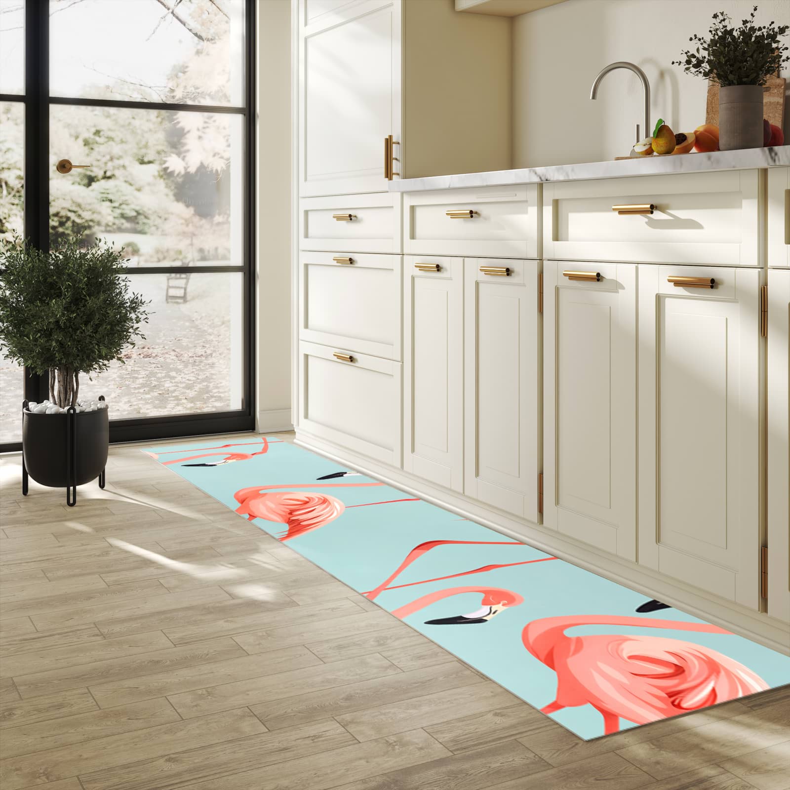 Pflegeleichter Küchenteppich mit Motiv Flamingo Design in heller Küche