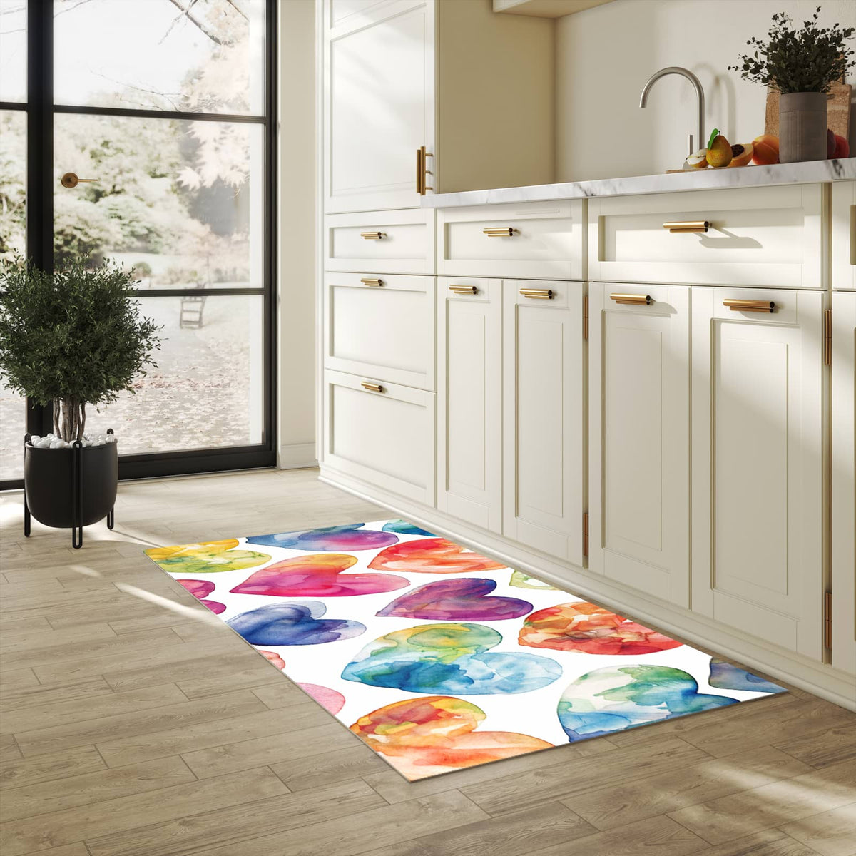 Pflegeleichter waschbarer Küchenläufer mit Motiv Aquarellherzen in heller Küche