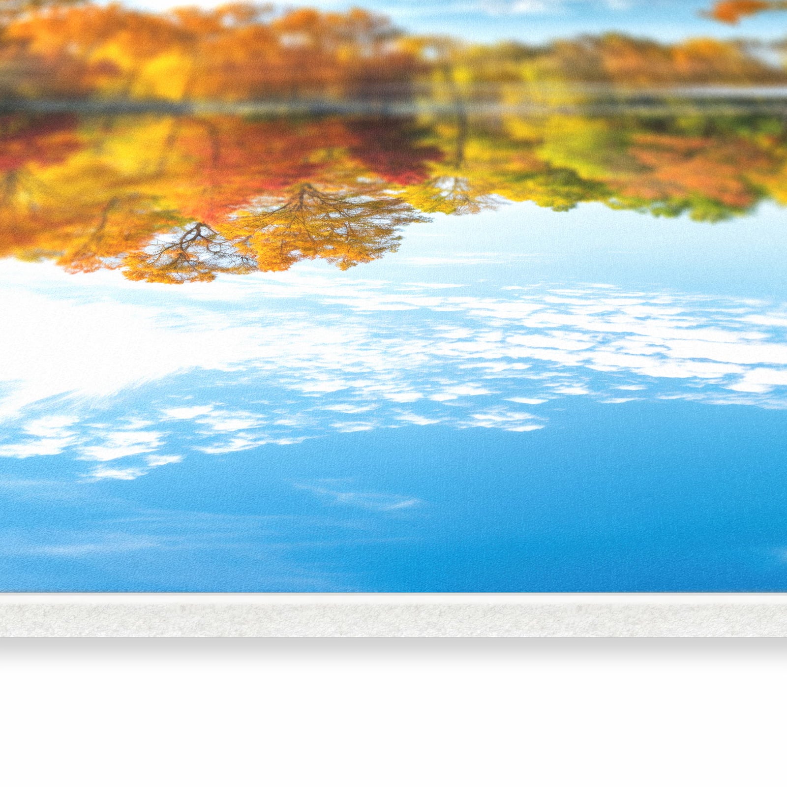 UV-beständiger waschbarer Küchenläufer mit Motiv Herbstlicher See in seitlicher Ansicht