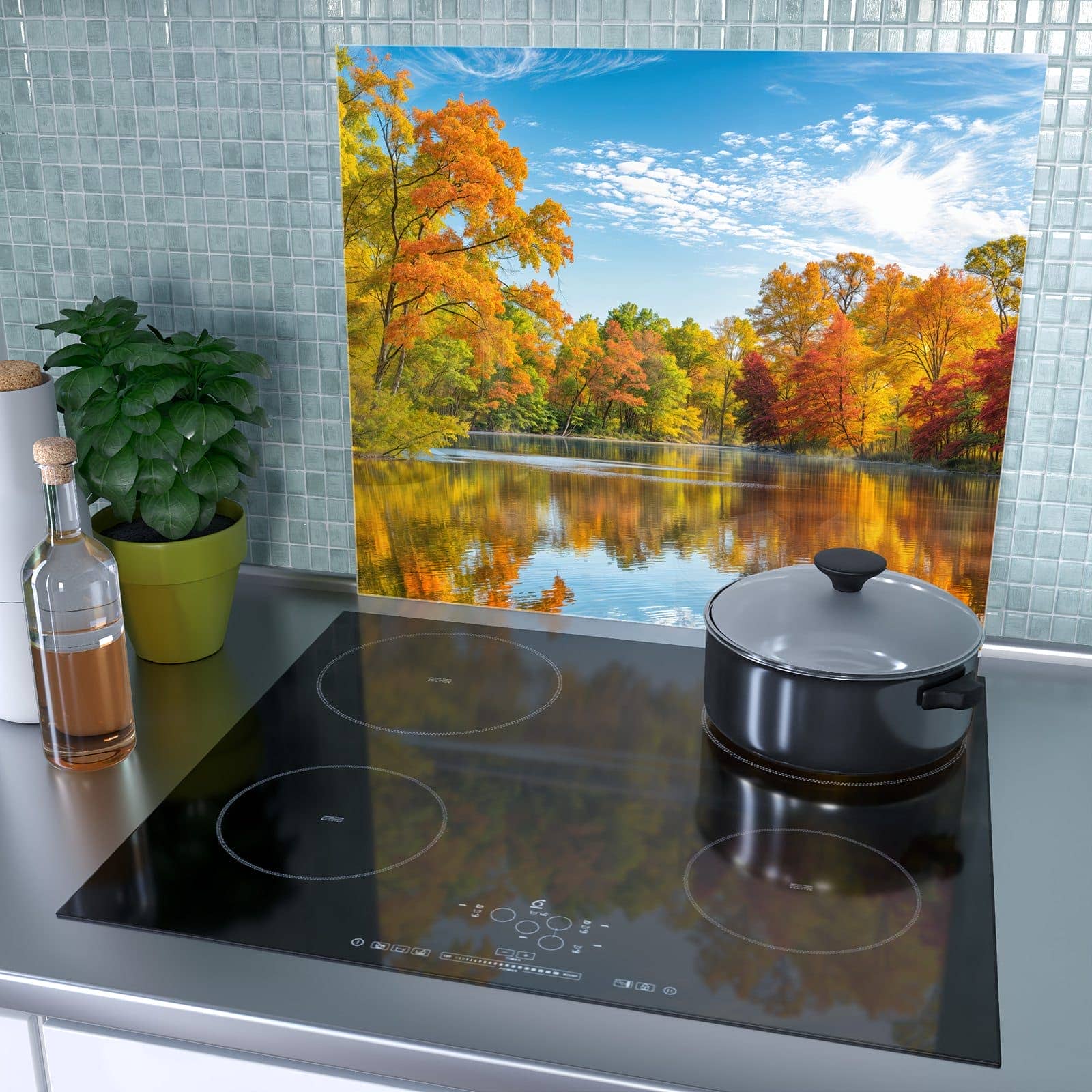 1-teilige Herdabdeckplatte aus Glas mit Herbstlicher See-Motiv als Spritzschutz hinter dem Kochfeld