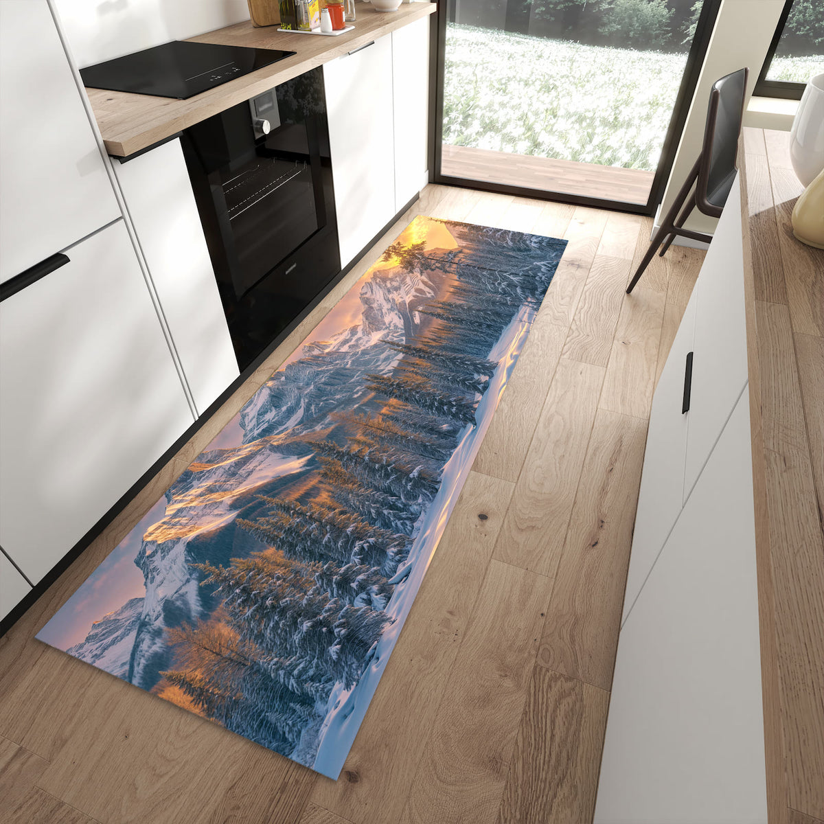 Bodenschonender Küchenteppich mit Motiv Berglandschaft Winter in moderner Küche