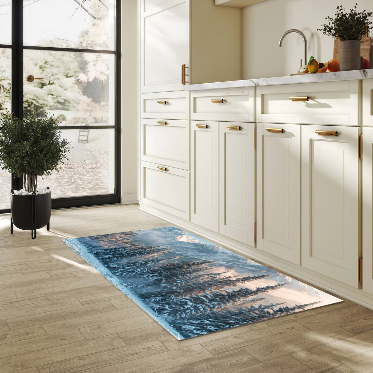 Langlebiger dünner Küchenteppich mit Motiv Schneebedeckte Berge in heller Küche