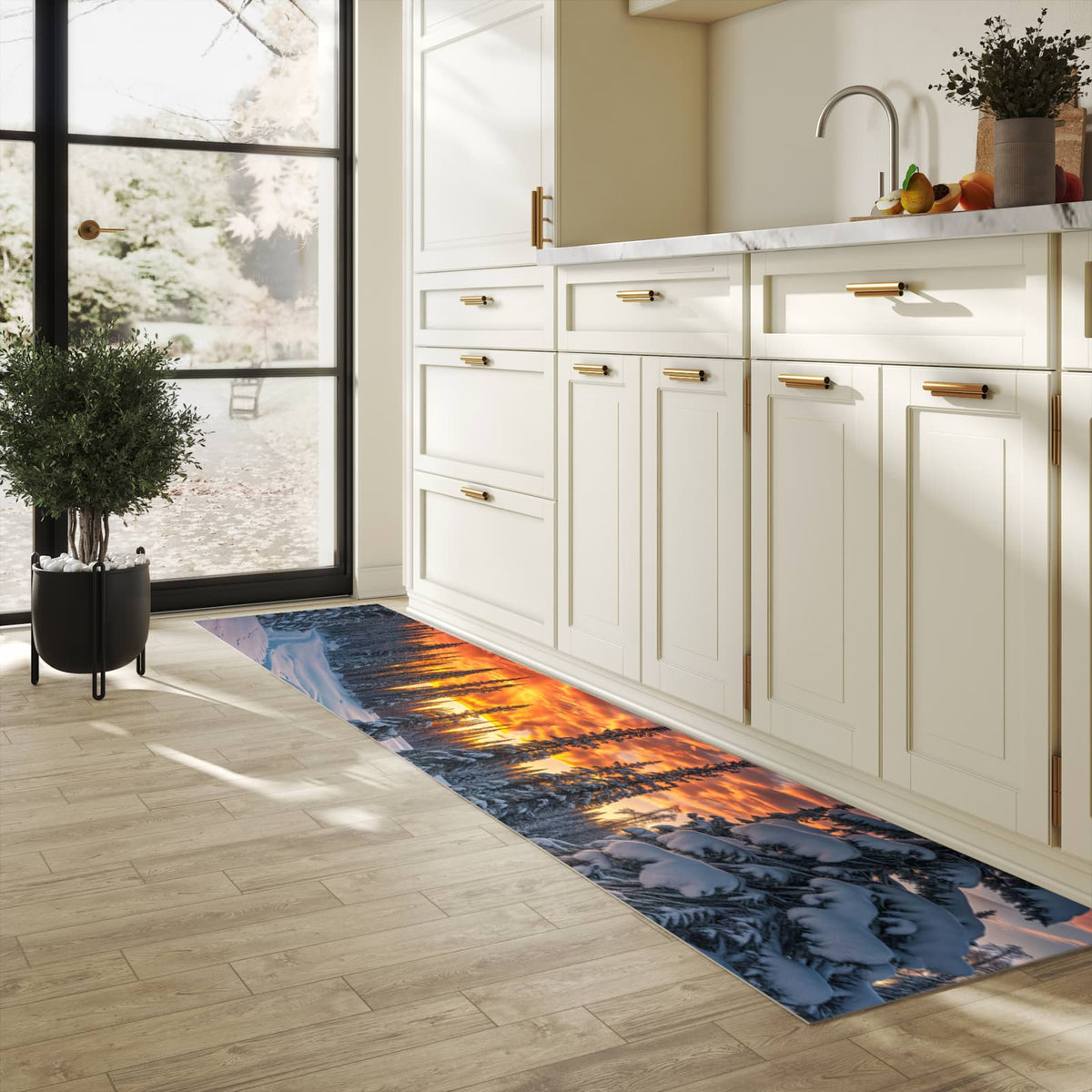 Rutschfester Küchenteppich mit Motiv Winter Sonnenuntergang in heller Küche