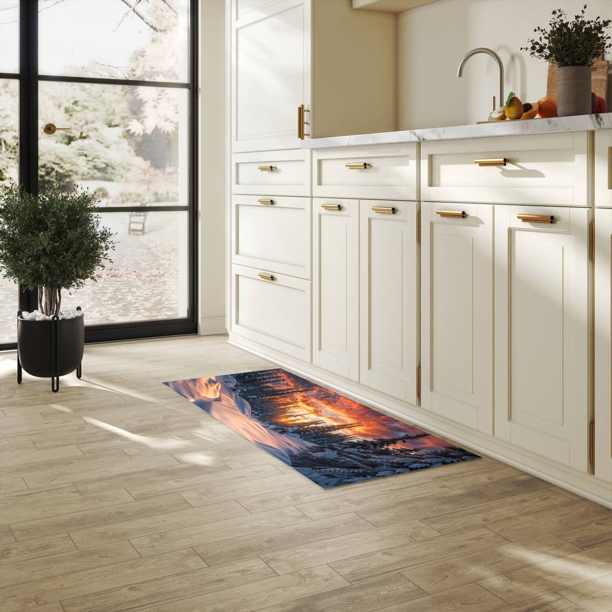 UV-beständiger Küchenläufer mit Motiv Winterlandschaft Sonne in heller Küche
