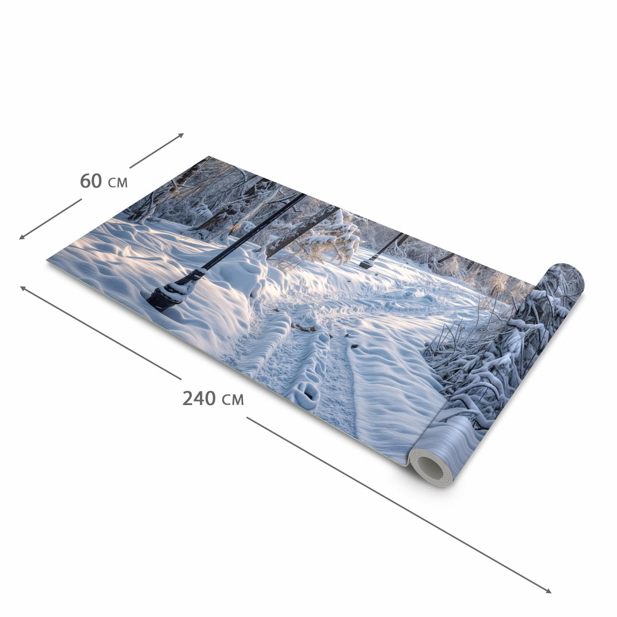 Wasserabweisender Küchenläufer mit Motiv Verschneiter Waldweg in der Grösse 80x250 cm
